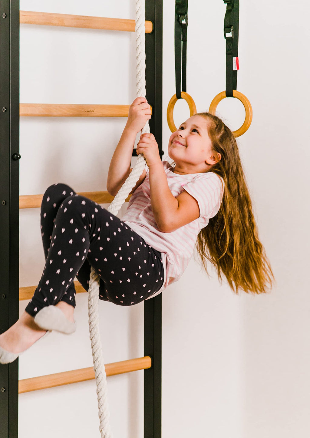 Wooden Swedish Wall Ladder with Chin-Up Bar